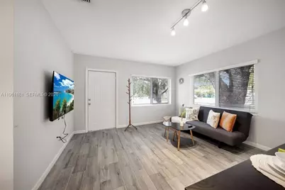 970 SW 9th St #970, Miami, FL 33130 - Photo 3