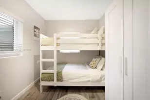 970 SW 9th St, Miami, FL 33130 - Photo 15