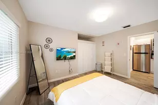 970 SW 9th St, Miami, FL 33130 - Photo 11