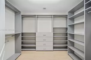 3415 N Ocean Dr, Hollywood, FL 33019 - Photo 7