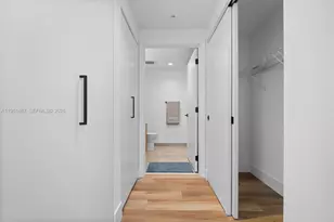 650 SW 1st St, Miami, FL 33130 - Photo 9