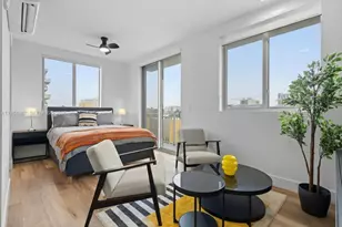 650 SW 1st St, Miami, FL 33130 - Photo 5