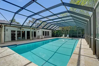1247 NE 101st St, Miami Shores, FL 33138 - Photo 11
