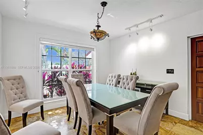 1247 NE 101st St, Miami Shores, FL 33138 - Photo 17