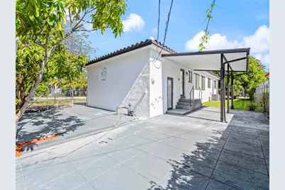 2500 SW 23rd Ter, Miami, FL 33145 - Photo 25