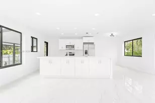 2500 SW 23rd Terrace, Miami, FL 33145 - Photo 11