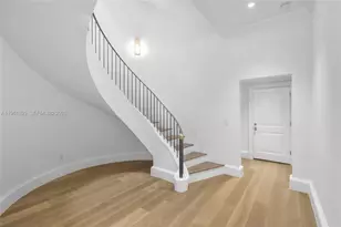 2609 Anderson Rd, Coral Gables, FL 33134 - Photo 19