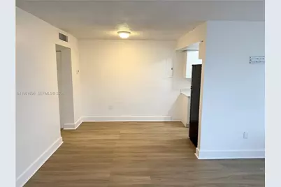 31 NW 163rd St #39, Miami, FL 33169 - Photo 5