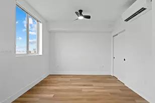 650 SW 1st St, Miami, FL 33130 - Photo 7