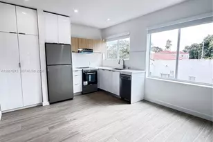 2855 Royal Palm Ave, Miami Beach, FL 33140 - Photo 3