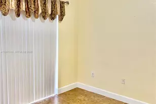 11115 W Okeechobee Rd, Hialeah Gardens, FL 33018 - Photo 21