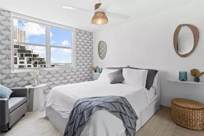 770 Claughton Island Dr #1705, Miami, FL 33131 - Photo 11