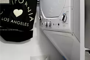 770 Claughton Island Dr, Miami, FL 33131 - Photo 17