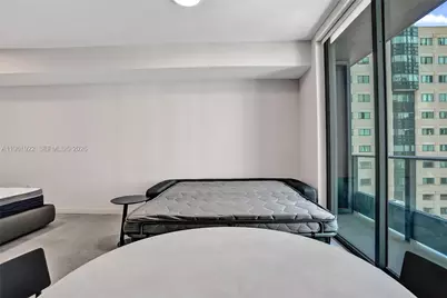 121 NE 5th Street #807, Miami, FL 33132 - Photo 27