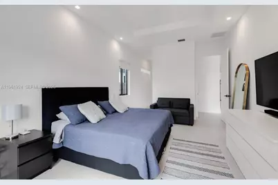 14468 SW 16th St, Miami, FL 33175 - Photo 29