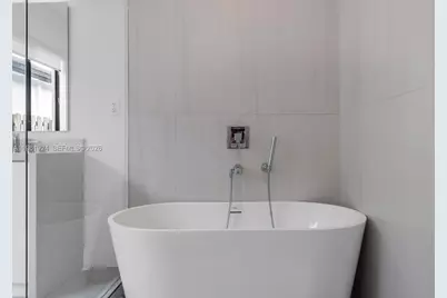 14468 SW 16th St, Miami, FL 33175 - Photo 23