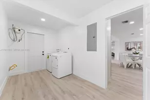 6231 NW 18th St, Sunrise, FL 33313 - Photo 21