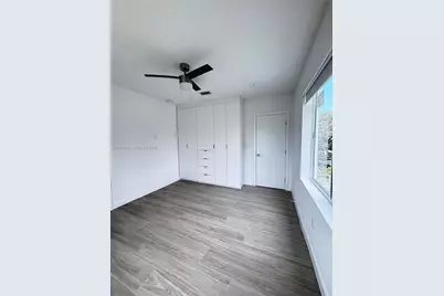 2855 Royal Palm Ave #3, Miami Beach, FL 33140 - Photo 9