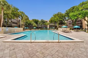 2814 N 46th Ave, Hollywood, FL 33021 - Photo 39