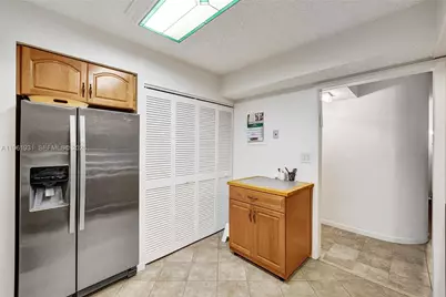 2814 N 46th Ave #H376, Hollywood, FL 33021 - Photo 13
