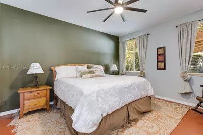 1280 Majesty Ter, Weston, FL 33327 - Photo 21