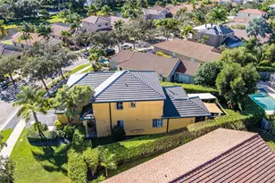 1280 Majesty Terrace, Weston, FL 33327 - Photo 55