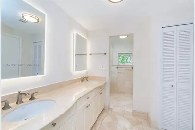 310 Harbor Ct #0, Key Biscayne, FL 33149 - Photo 15