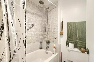 210 174th St, Sunny Isles Beach, FL 33160 - Photo 21