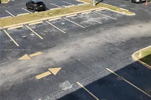 10820 SW 200th Dr, Cutler Bay, FL 33157 - Photo 9