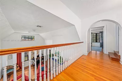 813 NE 81st St, Miami, FL 33138 - Photo 37