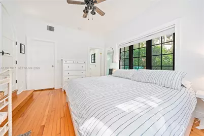 813 NE 81st St, Miami, FL 33138 - Photo 11