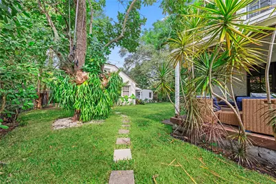 813 NE 81st St, Miami, FL 33138 - Photo 39
