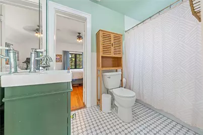 813 NE 81st St, Miami, FL 33138 - Photo 31