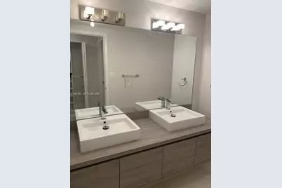 400 Sunny Isles Blvd #1606, Sunny Isles Beach, FL 33160 - Photo 17