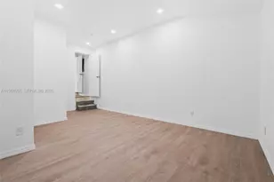 201 S Biscayne River Dr, Miami, FL 33169 - Photo 19