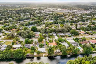 201 S Biscayne River Dr, Miami, FL 33169 - Photo 57