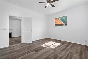 201 S Biscayne River Dr, Miami, FL 33169 - Photo 43