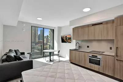 121 NE 5th Street #1001B, Miami, FL 33132 - Photo 11