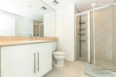 325 S Biscayne Blvd #2726, Miami, FL 33131 - Photo 25