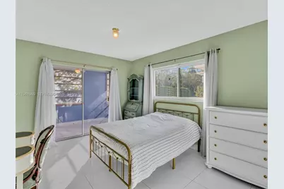 1400 S 19th Ave #1, Hollywood, FL 33020 - Photo 25