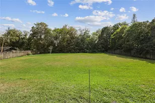 12100 NW 21st Ct, Plantation, FL 33323 - Photo 5