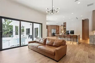 12100 NW 21st Ct, Plantation, FL 33323 - Photo 23