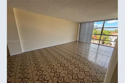2001 Atlantic Shores Blvd #409, Hallandale Beach, FL 33009 - Photo 17