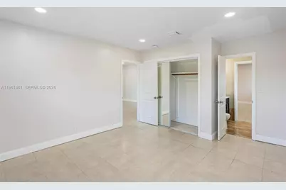 3241 NE 17th Ave #S, Oakland Park, FL 33334 - Photo 15