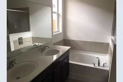 11842 SW 253rd Ter, Homestead, FL 33032 - Photo 11