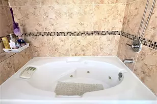 9425 NW 46th St, Sunrise, FL 33351 - Photo 35