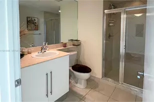 335 S Biscayne Blvd, Miami, FL 33131 - Photo 31