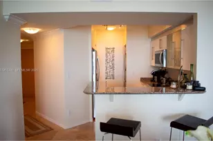 335 S Biscayne Blvd, Miami, FL 33131 - Photo 19