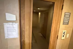 60 SW 13th St, Miami, FL 33130 - Photo 43