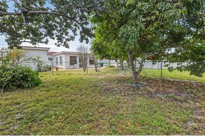 16832 NW 52nd Ave, Miami Gardens, FL 33055 - Photo 35